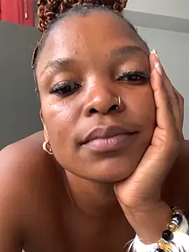 slimcateee online show from January 16, 2025, 12:09 pm