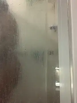 slimcateee online show from October 2, 2025, 5:25 am