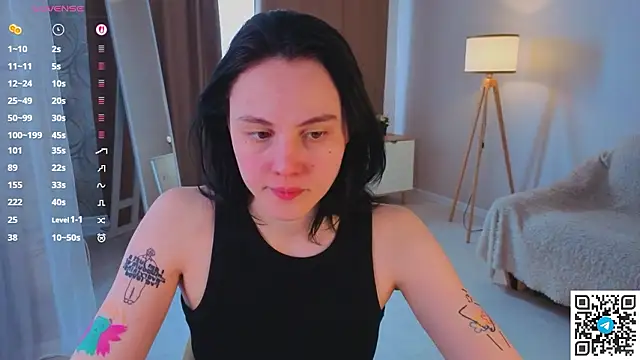 MaryCoopeer online show from March 27, 2026, 5:02 am