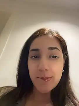 CuteeRose online show from July 10, 2026, 6:32 pm