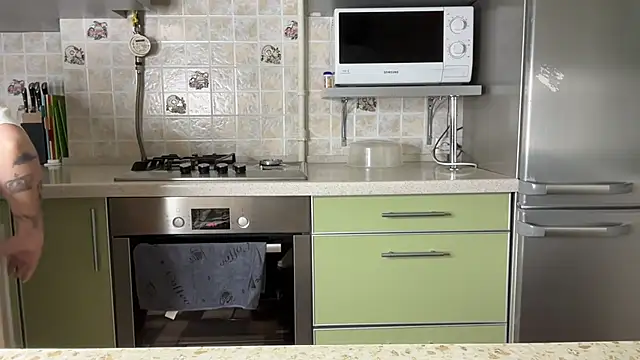 mia   mi online show from February 22, 2025, 3:58 pm