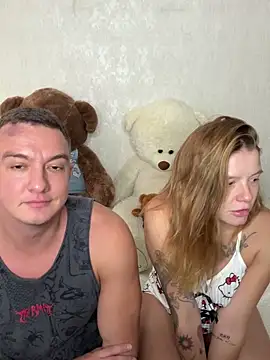 mia   mi online show from October 10, 2025, 6:45 am