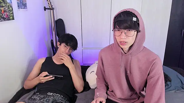 Aventure Twinks online show from December 12, 2024, 3:54 am