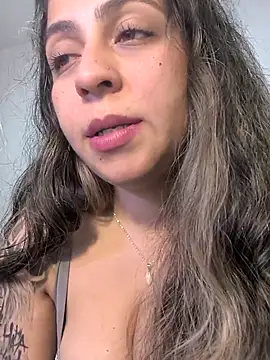 Rose Gang online show from February 19, 2025, 3:28 am