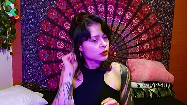 AbbySccott online show from March 12, 2025, 11:12 pm