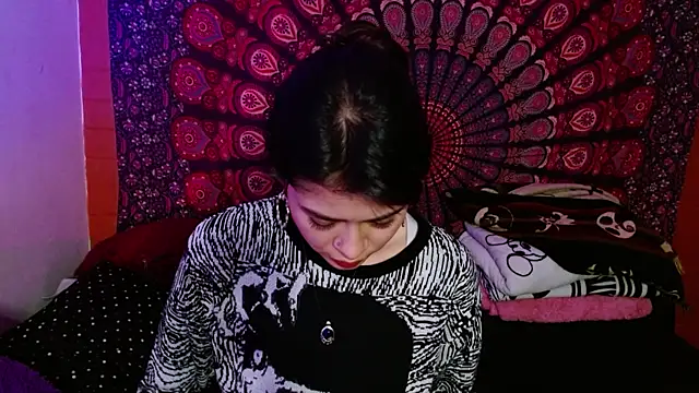 AbbySccott online show from September 19, 2025, 1:51 am