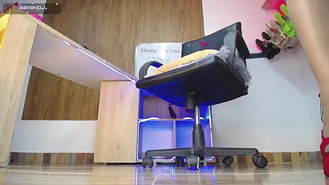 zultanalambert online show from January 25, 2025, 3:19 am