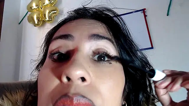 fantasty nylon online show from October 10, 2025, 4:28 pm