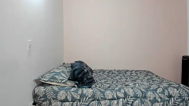 nina pons online show from November 13, 2025, 9:03 pm