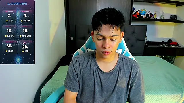 Franco Rizzo  online show from December 8, 2024, 7:54 pm