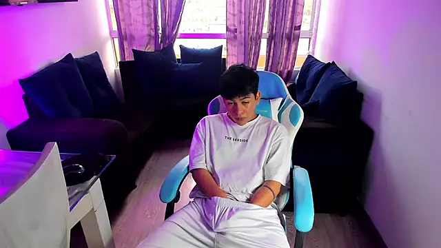 Franco Rizzo  online show from January 15, 2025, 7:12 pm