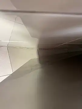 SLhotman online show from September 22, 2025, 11:45 am