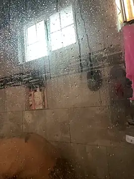 RoodoggXL online show from February 12, 2025, 8:07 pm