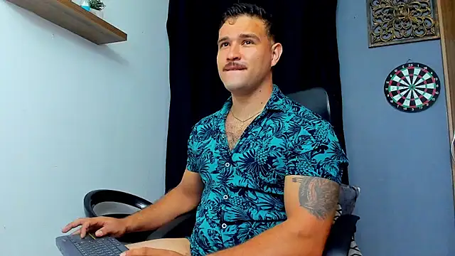 AndrewDiaz online show from June 12, 2026, 10:25 am