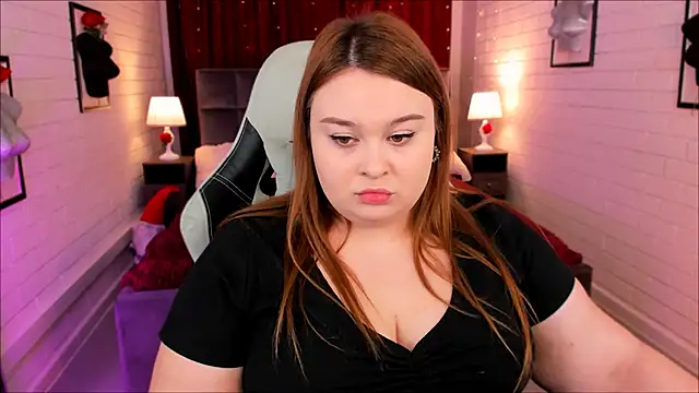 KimberlyMaran online show from February 19, 2025, 9:06 am