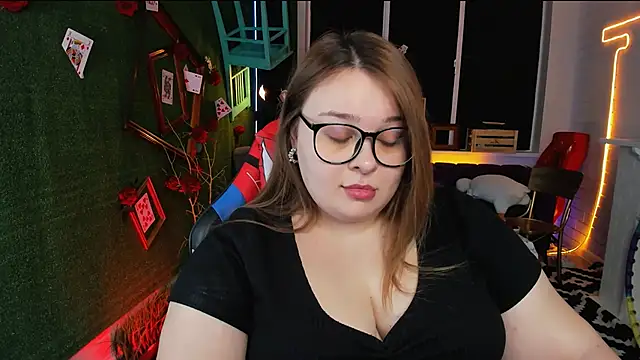 KimberlyMaran online show from February 22, 2025, 9:12 am