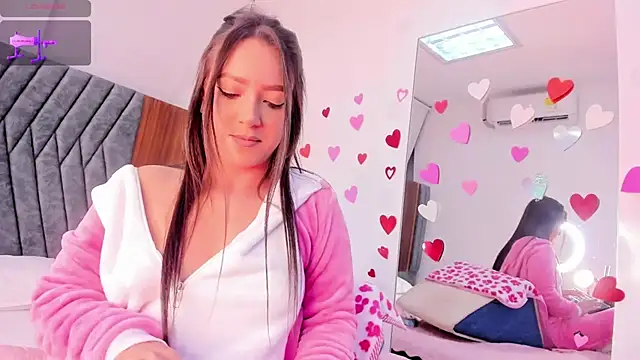 Hilary Smile  online show from March 9, 2025, 2:18 am