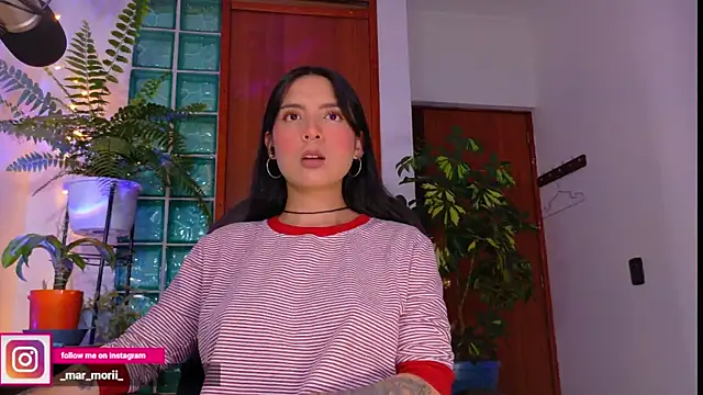 Yeriawaddell  online show from October 1, 2025, 2:17 am