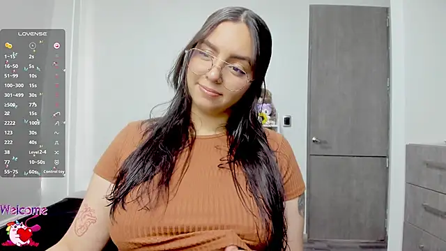 Valery7rose  online show from October 5, 2025, 2:26 pm