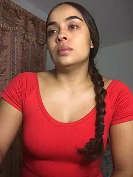 JuanaSimons online show from May 23, 2026, 11:53 pm