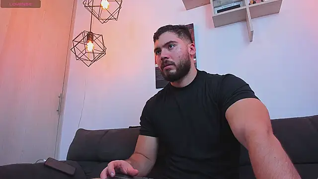 SebastianVilla  online show from February 26, 2026, 6:18 pm