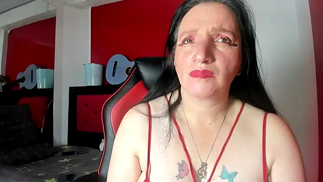 Andrefoxx  online show from September 21, 2025, 3:08 am