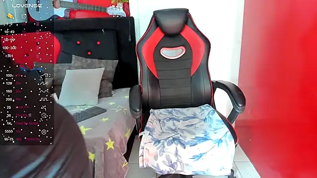 Andrefoxx  online show from October 17, 2025, 3:20 am