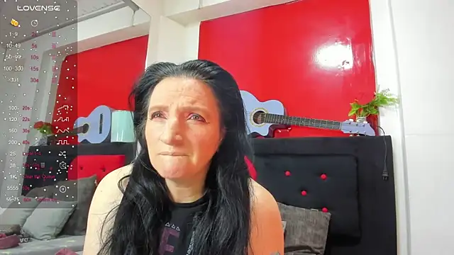 Andrefoxx  online show from October 21, 2025, 3:18 am