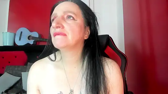 Andrefoxx  online show from October 23, 2025, 4:01 am