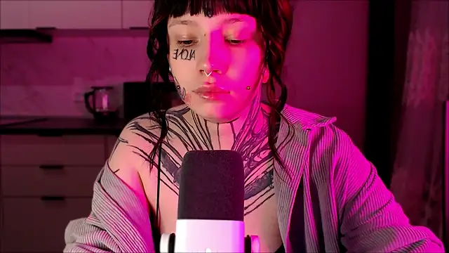 tradishka online show from January 31, 2025, 10:52 pm