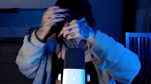 tradishka online show from February 1, 2025, 10:13 pm