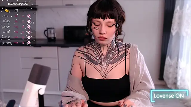 tradishka online show from March 3, 2025, 11:55 am