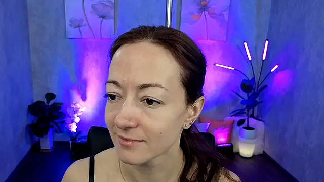 kimberlyray777 online show from February 1, 2025, 7:57 am