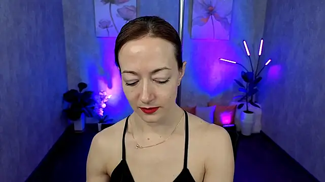 kimberlyray777 online show from February 10, 2025, 7:58 am