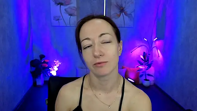 kimberlyray777 online show from March 22, 2025, 4:37 pm