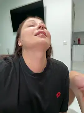 dreams4u online show from September 27, 2025, 9:36 am