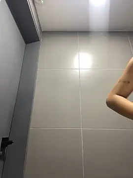 Emilia Bakerr online show from December 2, 2024, 9:50 pm