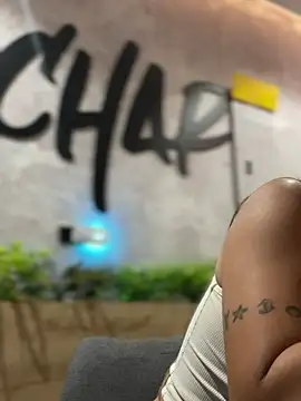 Emilia Bakerr online show from December 20, 2024, 6:13 pm