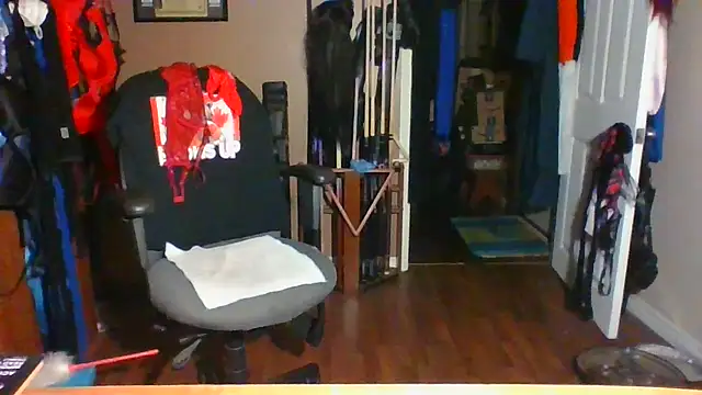 Daremeknot online show from September 24, 2025, 9:23 am