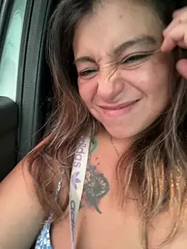 Snapshot of MrsFoucher chatting on March 8, 2025, 2:40 pm MrsFoucher online show from March 8, 2025, 2:40 pm