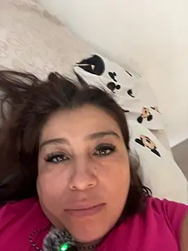 Snapshot of MrsFoucher chatting on October 27, 2025, 2:21 pm MrsFoucher online show from October 27, 2025, 2:21 pm