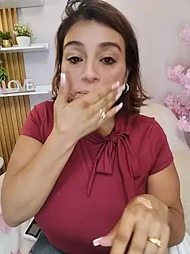MrsFoucher online show from July 8, 2026, 12:26 am