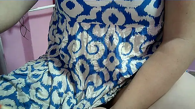 Lucinka1 online show from February 6, 2025, 7:40 pm