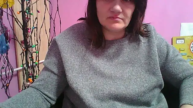 Lucinka1 online show from March 17, 2025, 6:11 pm