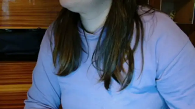 Snapshot of Lucinka1 chatting on February 13, 2026, 3:52 pm Lucinka1 online show from February 13, 2026, 3:52 pm