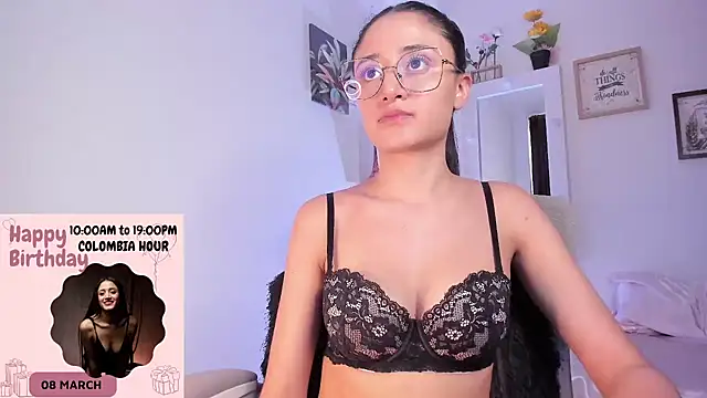  Caroliinee  online show from March 7, 2025, 7:16 pm