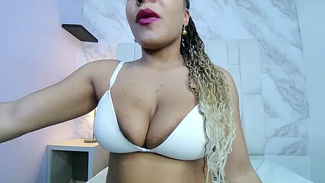 Hannagarces online show from March 11, 2025, 11:44 am