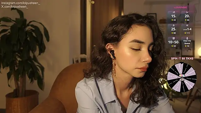 JulietteDee online show from January 8, 2026, 10:23 pm