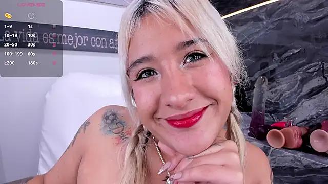 miss danika online show from December 27, 2024, 2:12 pm