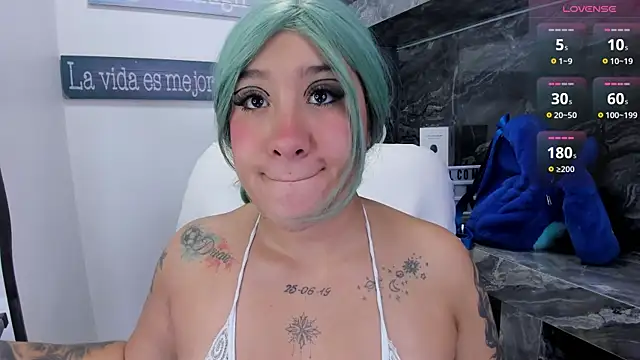 miss danika online show from November 24, 2025, 10:59 am